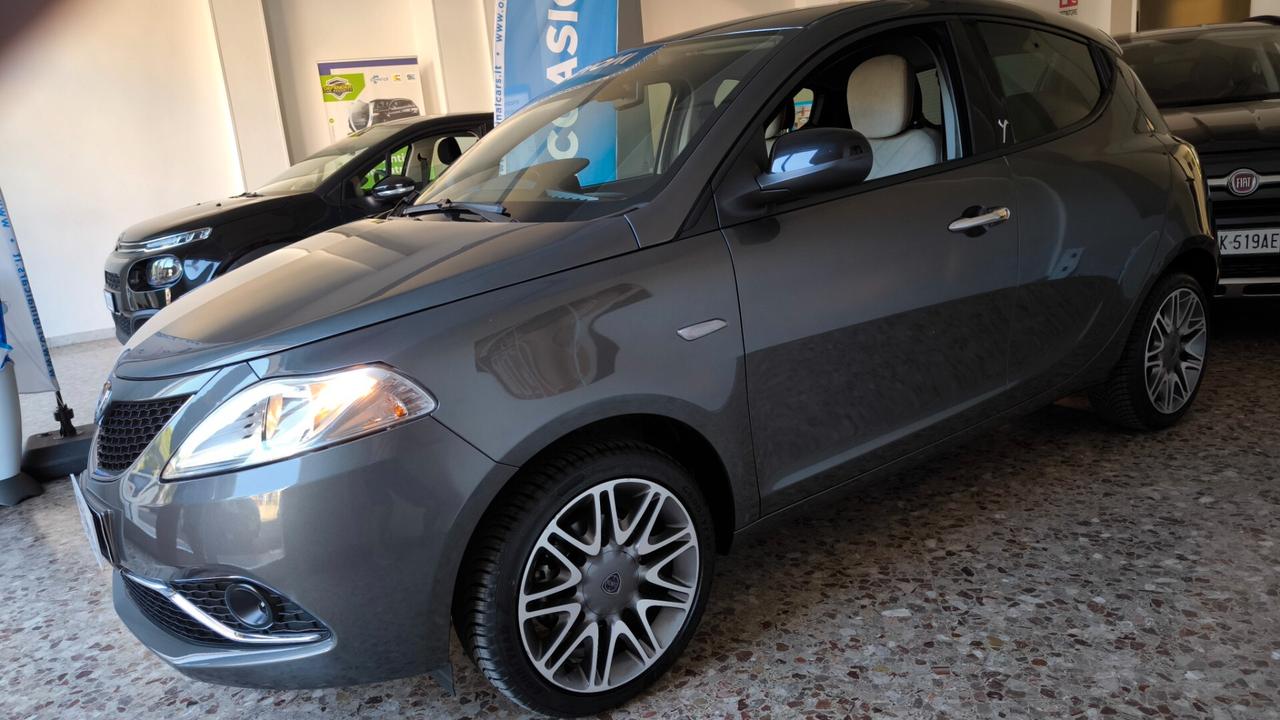 Lancia Ypsilon 1.3 MJT 16V 95 CV 5 porte S&S Mya