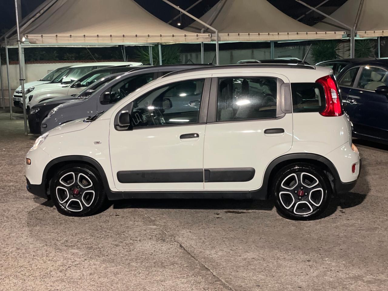 Fiat Panda 1.0 FireFly S&S Hybrid City Cross