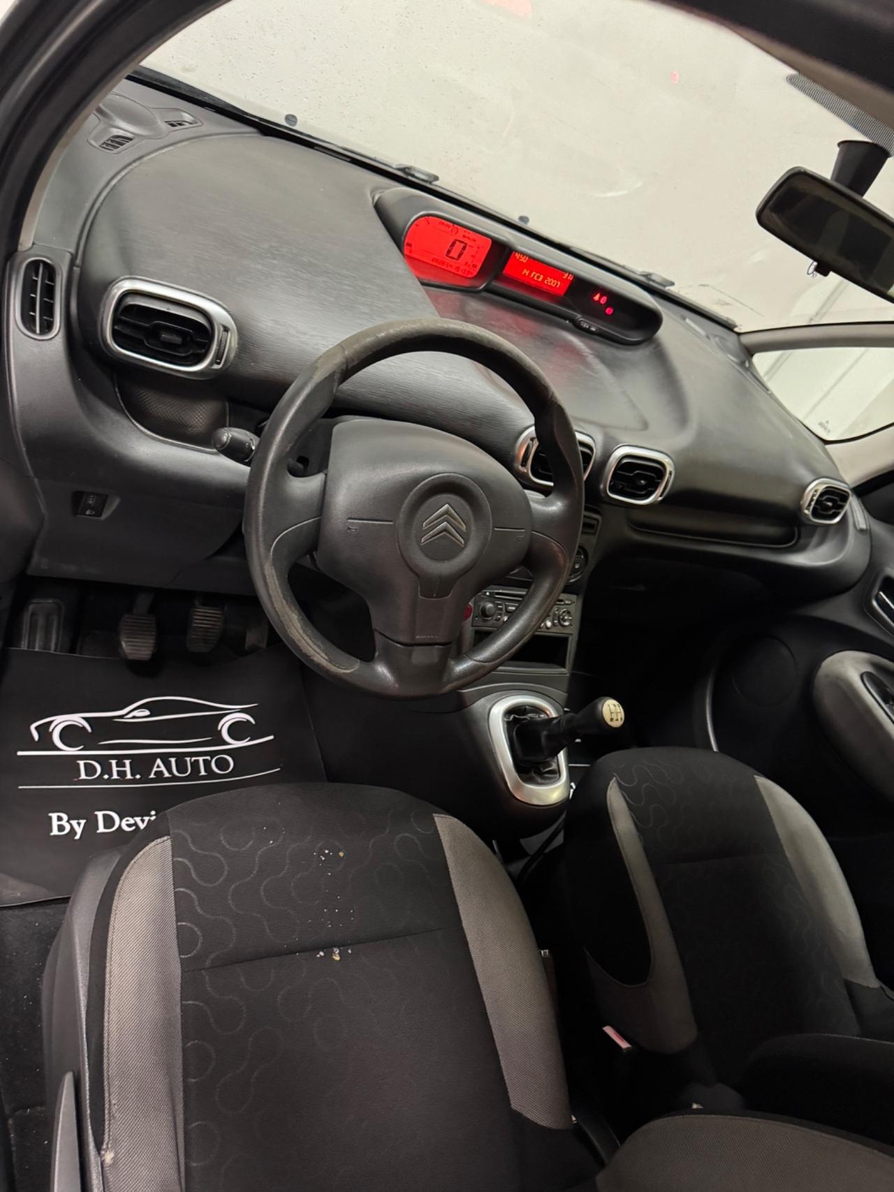 Citroen C3 Picasso 1.4 VTi 95 Exclusive