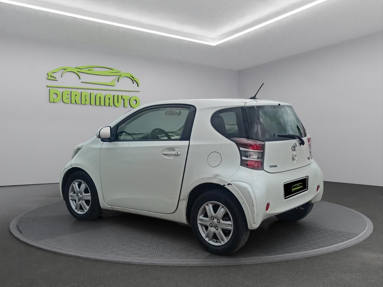 Toyota iQ 1.0 CVT Lounge