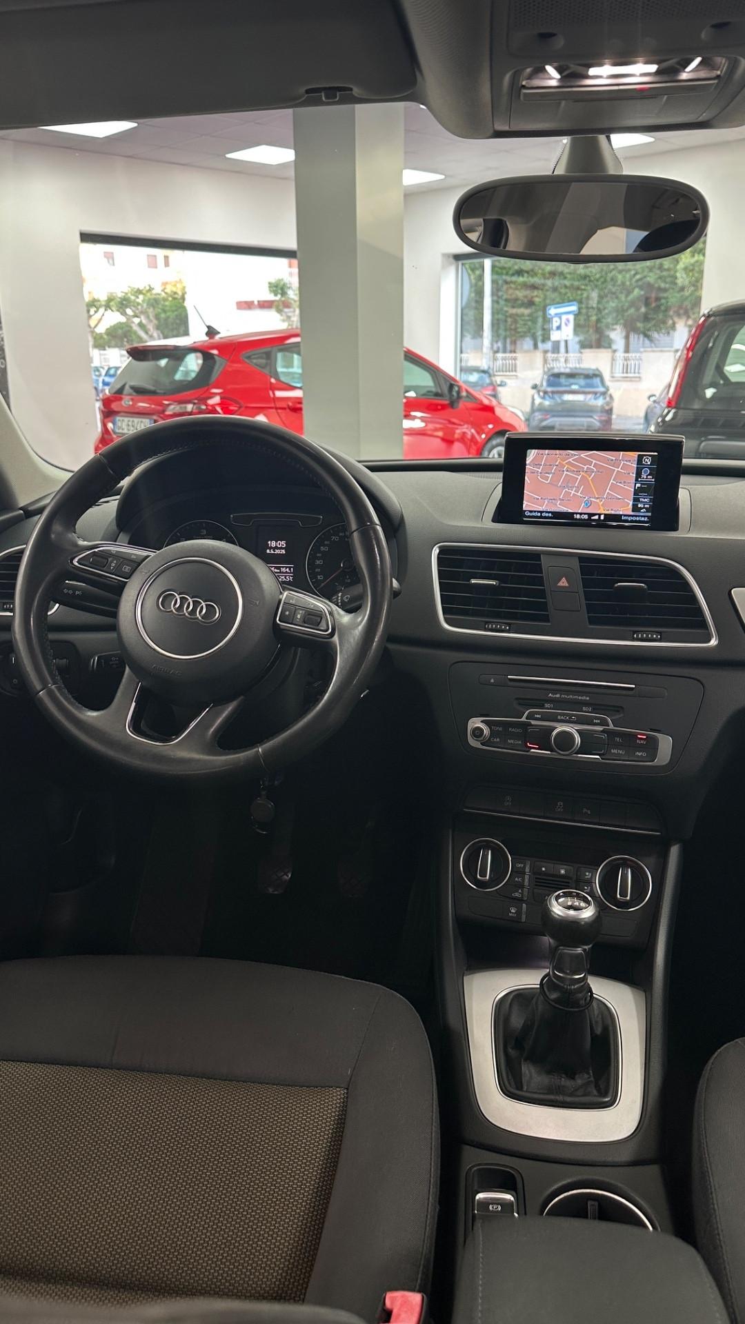 Audi Q3 2.0 TDI 150 CV Business