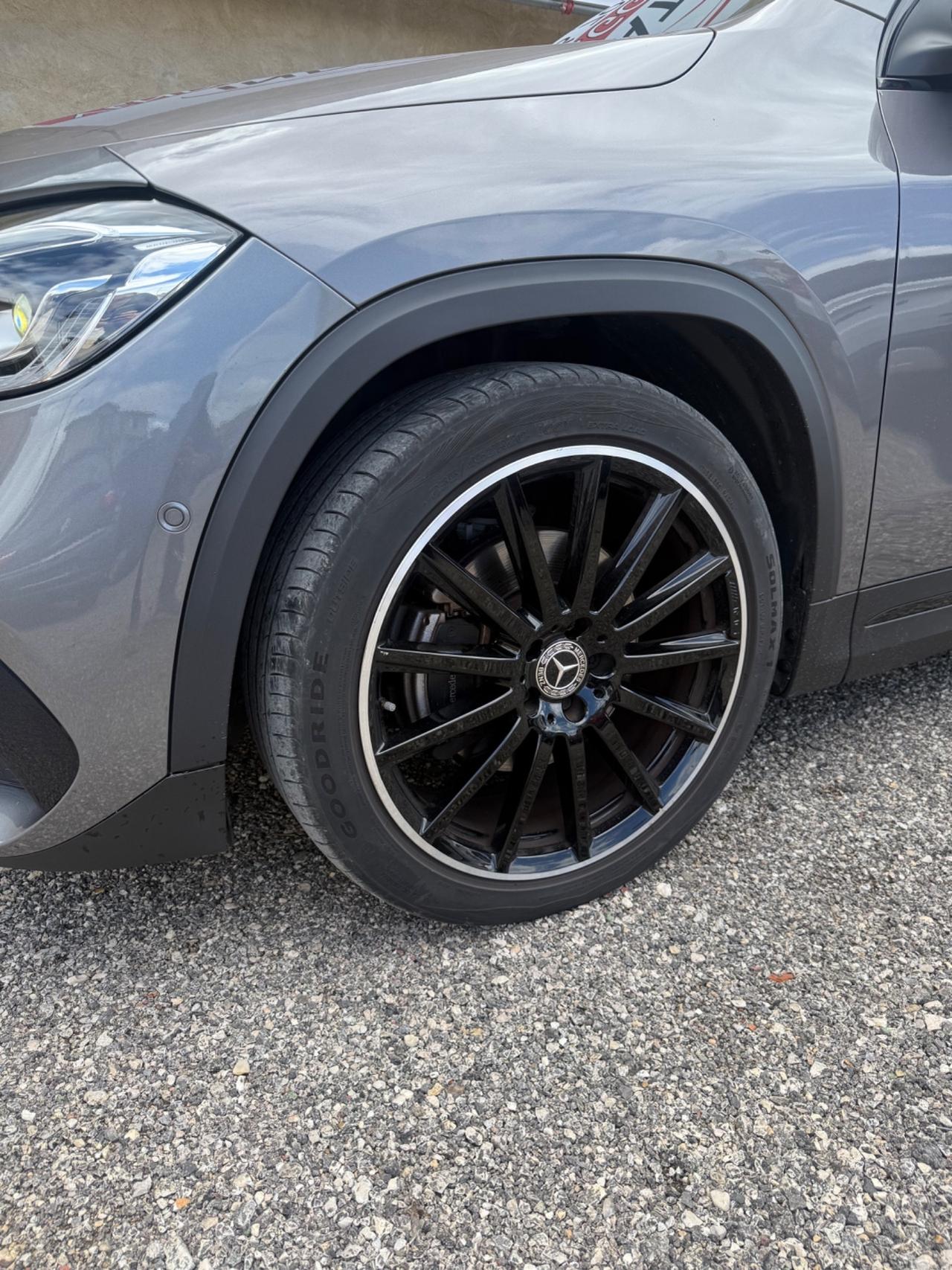 Mercedes-benz CLA 200 d Automatic Premium