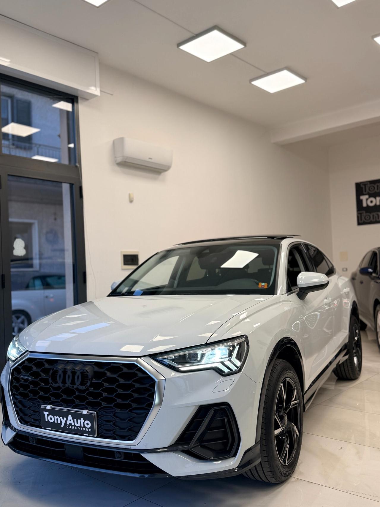Audi Q3 SPB 40 TDI quattro S tronic 190 C.V CON TETTO APRIBILE,VIRTUAL COCKPIT,APPLE CARPLAY,TELECAMERA
