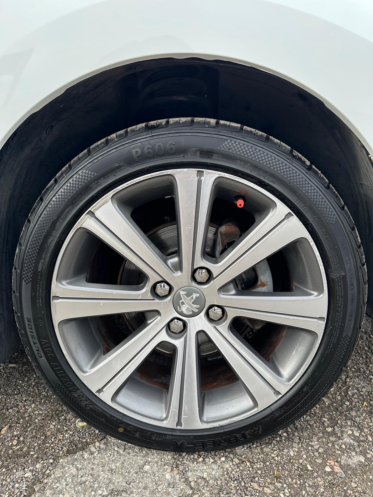 Peugeot 308 1.6 8V e-HDi 112CV Stop&Start 5p. Allure