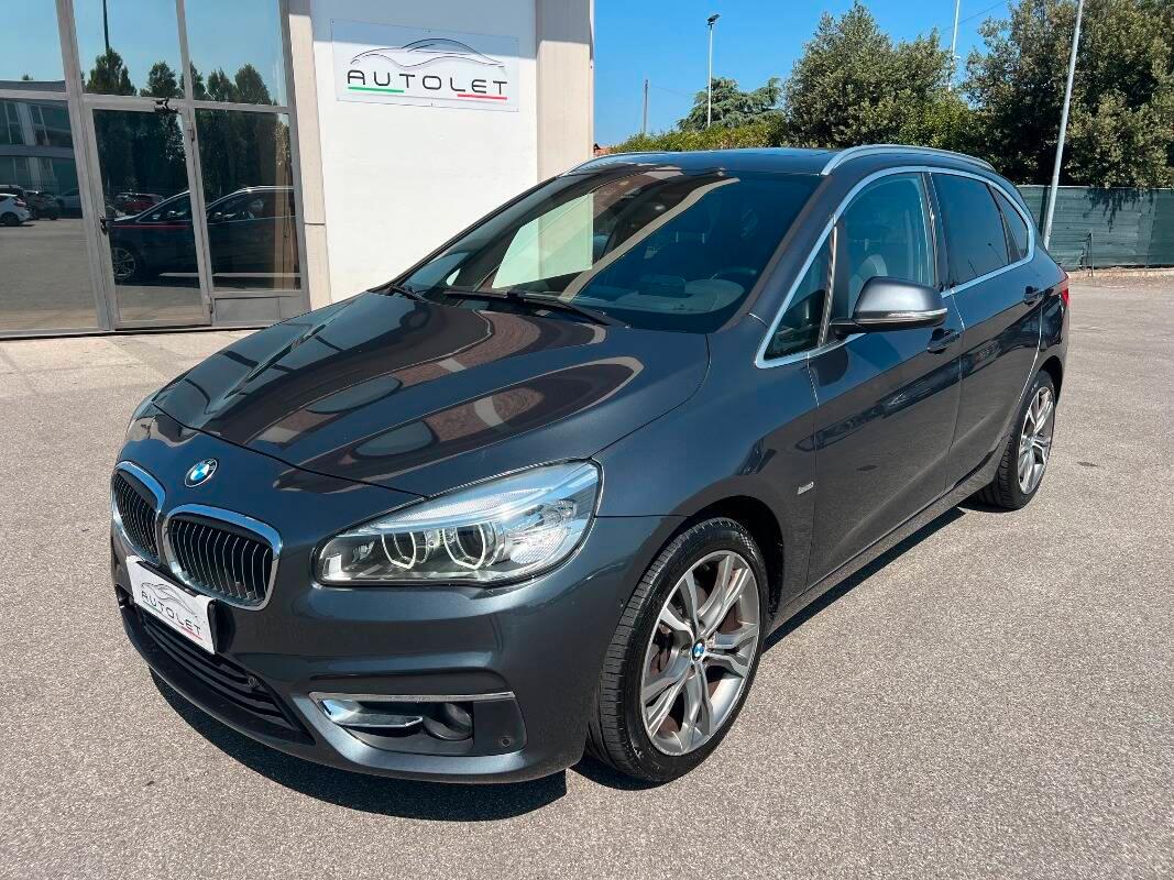 BMW Serie 2 218d Luxury auto my17