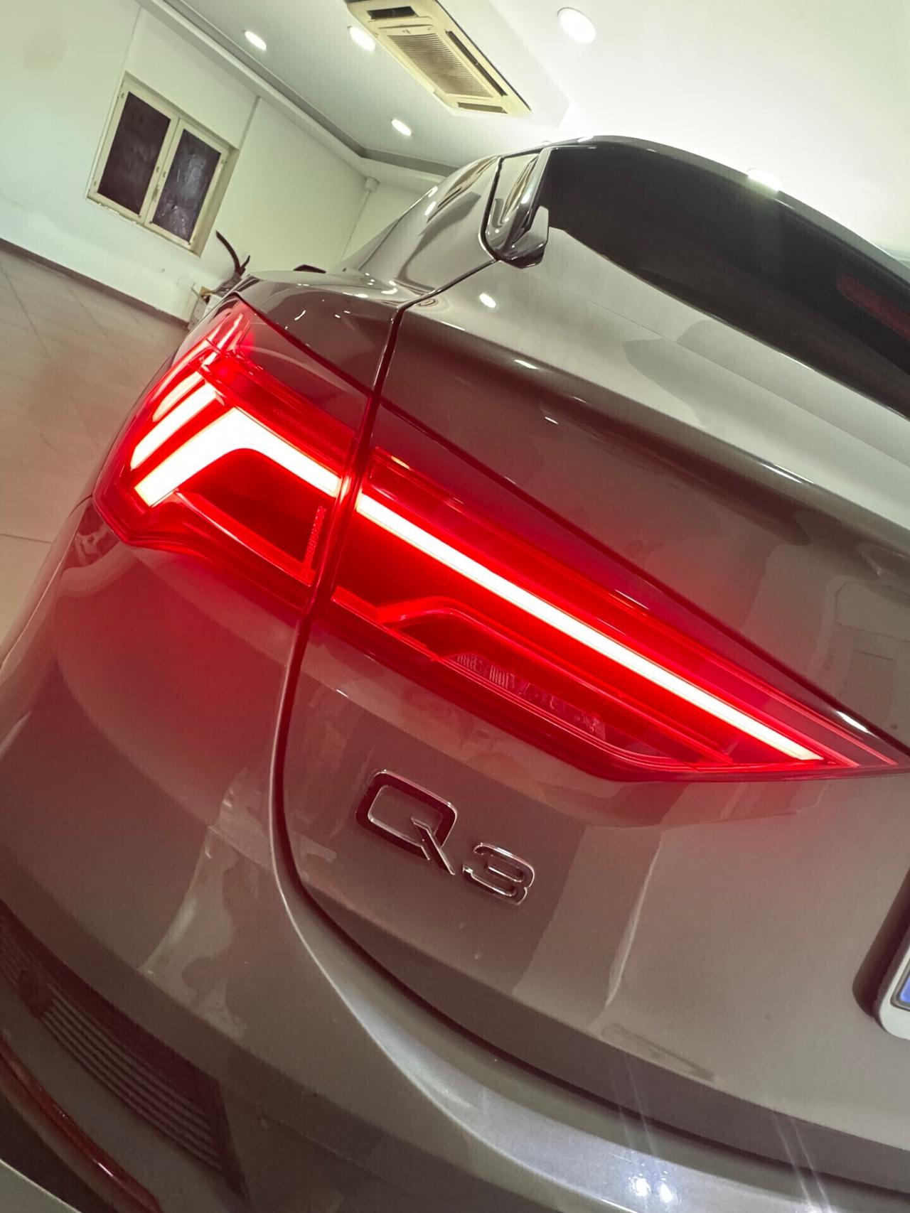 Audi Q3 35 TDI S tronic s-line edition