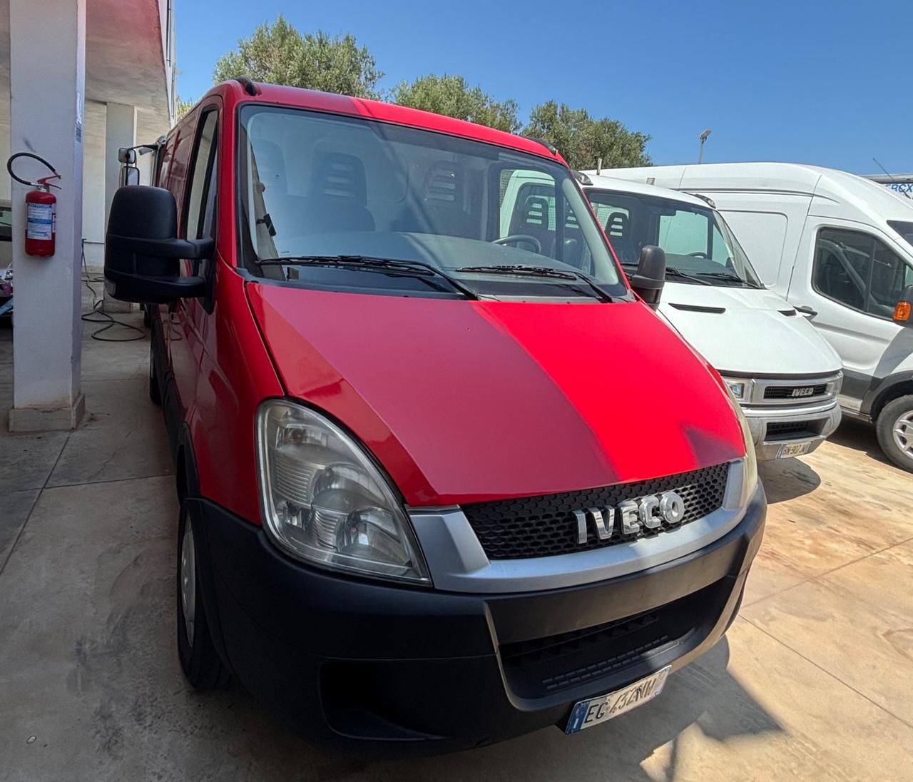 Iveco Daily Furgonato - 2011-3.0- 186000 km
