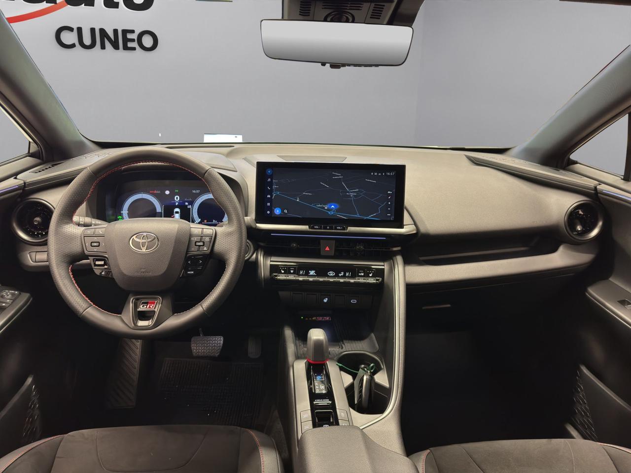 Toyota C-HR 2.0 phev Lounge fwd e-cvt