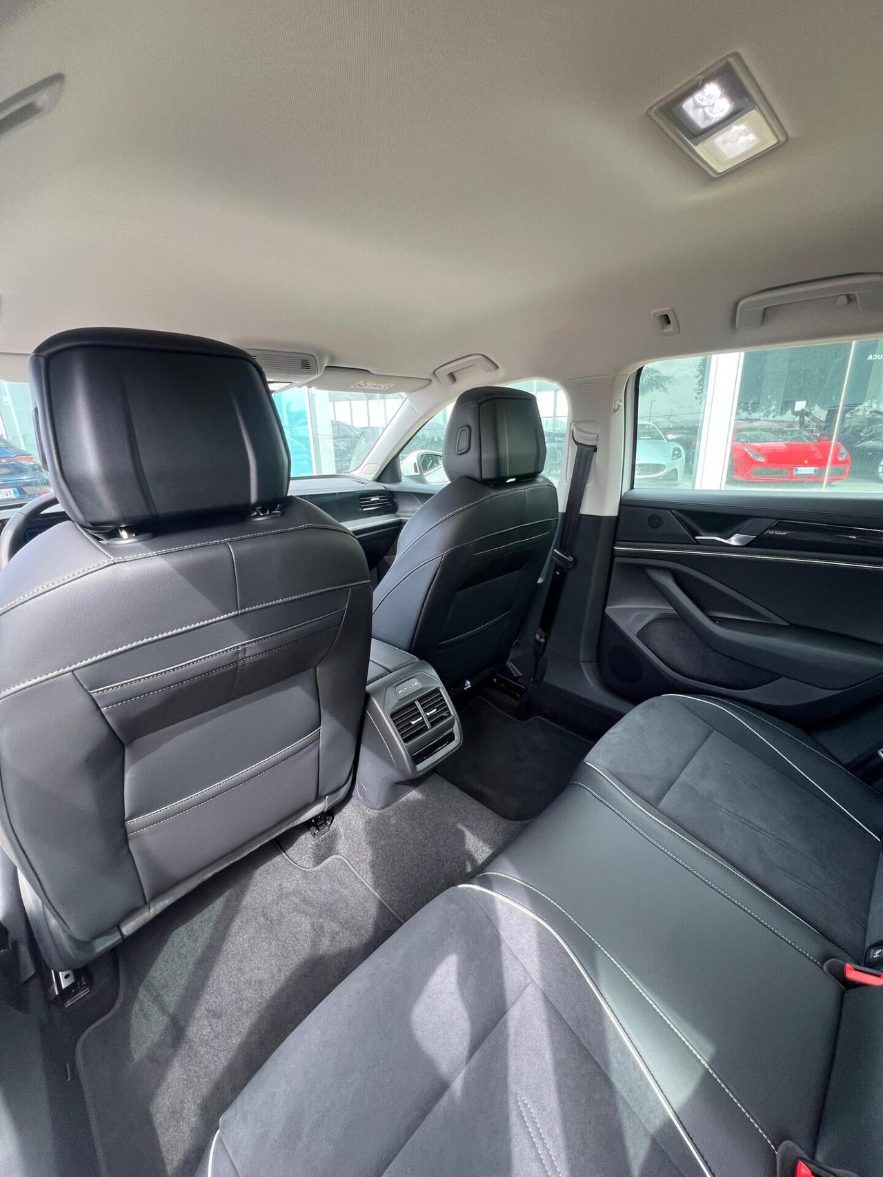 Volkswagen Passat 1.5 TSI eHybrid 204 CV DSG Business - SUPER OFFERTA T-STOCK