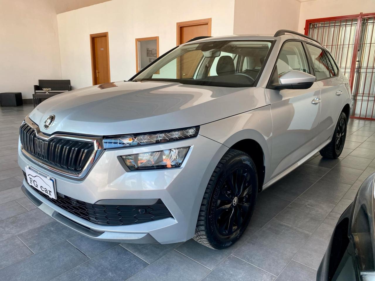 Skoda Kamiq 1.0 TSI Ambition 95Cv RETROCAMERA-CARPLAY