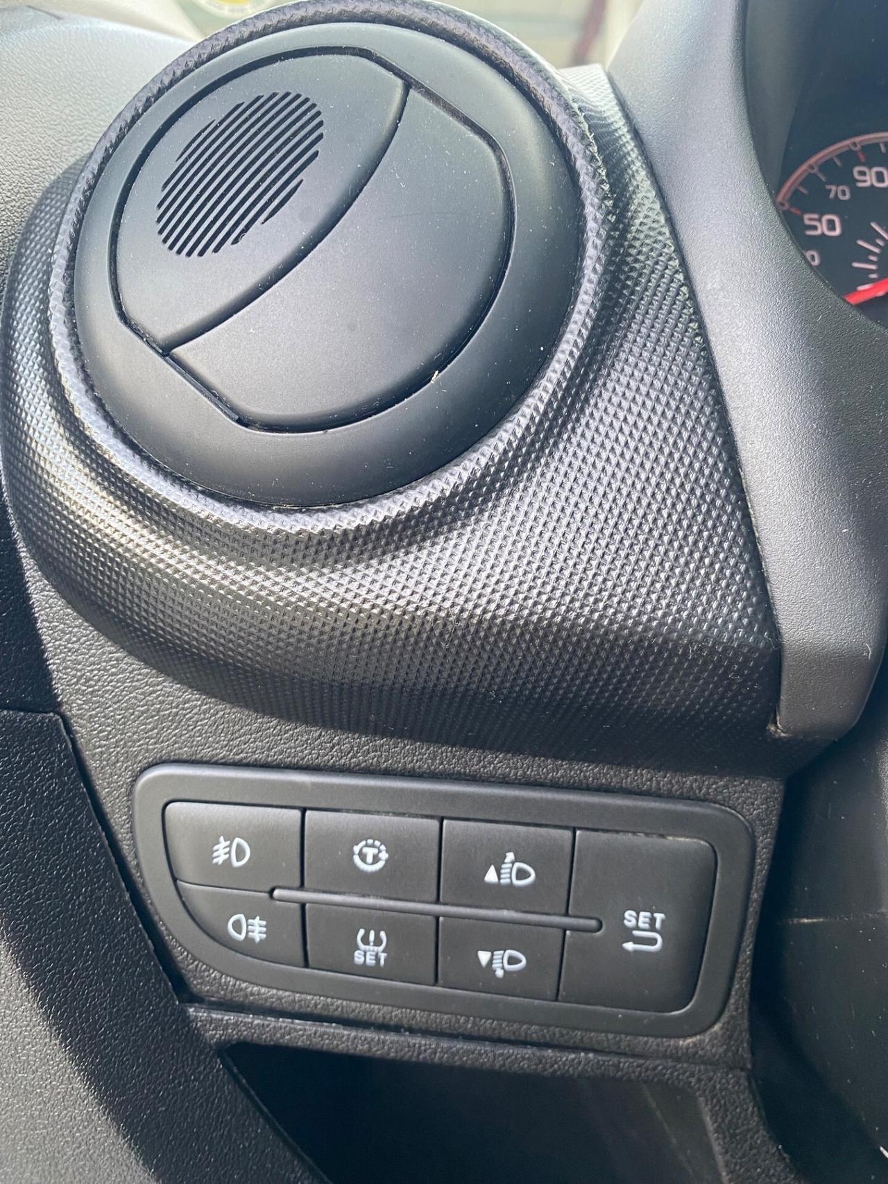 Fiat Qubo 1.3 Multijet Trekking Anno 2015 Full