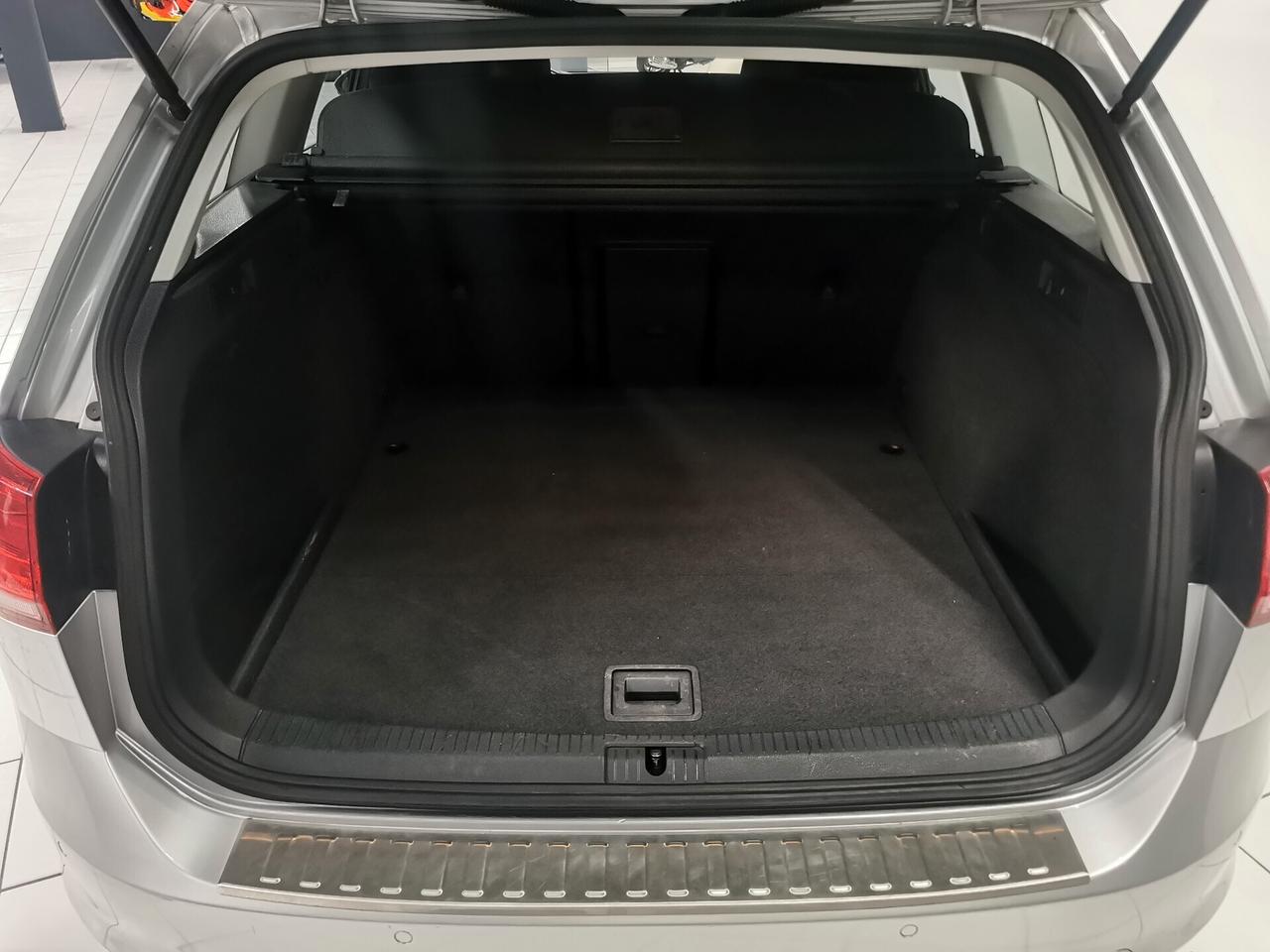 Volkswagen Golf Variant 1.6 TDI 110 CV Executive BlueMotion Technology