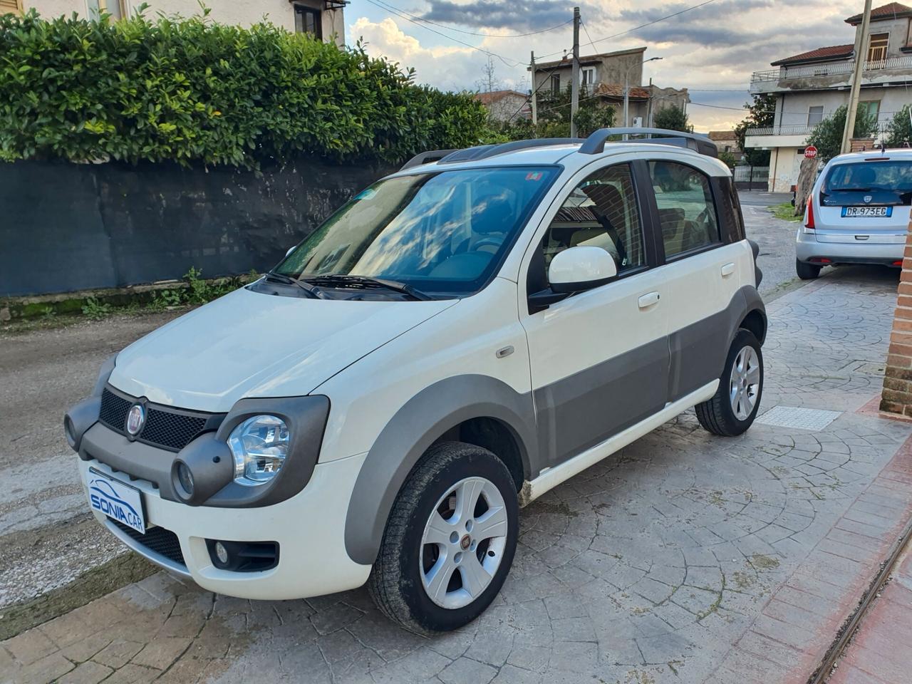 Fiat panda 1.3 m.jet 4x4 modello cross