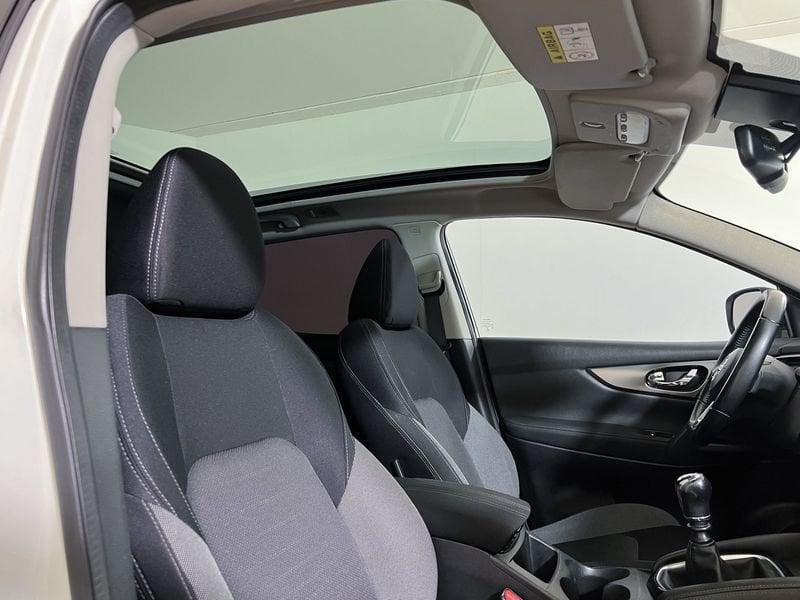 Nissan Qashqai Qashqai 1.5 dCi N-Connecta