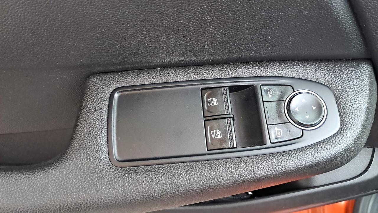 Renault Clio TCe 100 CV GPL 5 porte Equilibre 6m