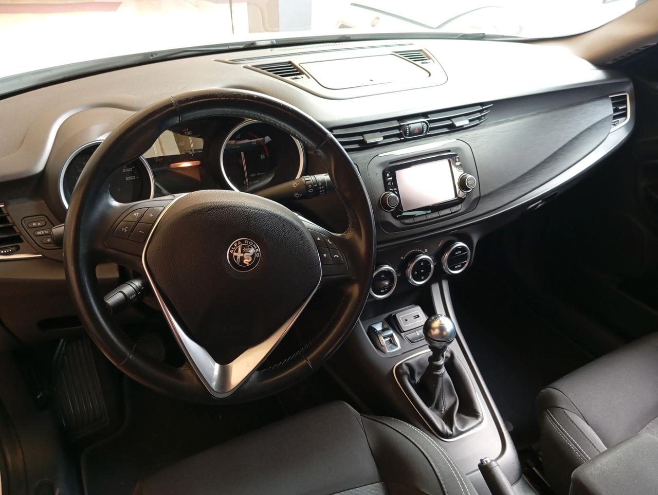 Alfa Romeo Giulietta 1.6 JTDm 120 CV PERMUTE