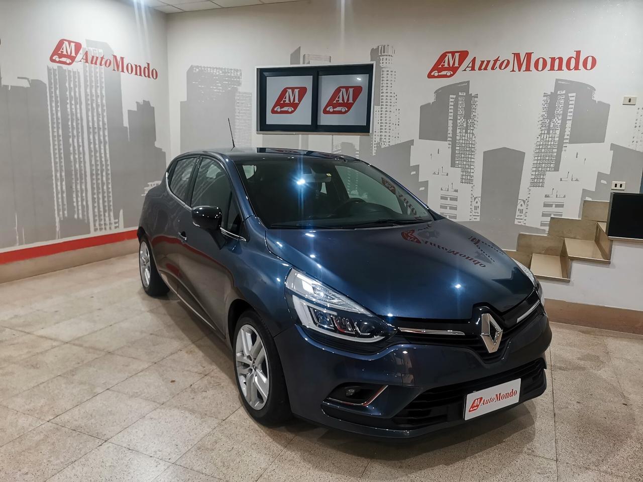 Renault Clio dCi 8V 90 CV 5 porte Moschino Zen