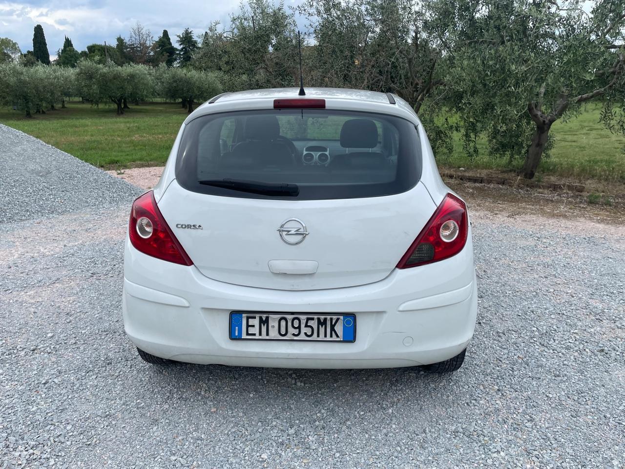 Opel Corsa 1.2 85CV 3 porte GPL-TECH Elective