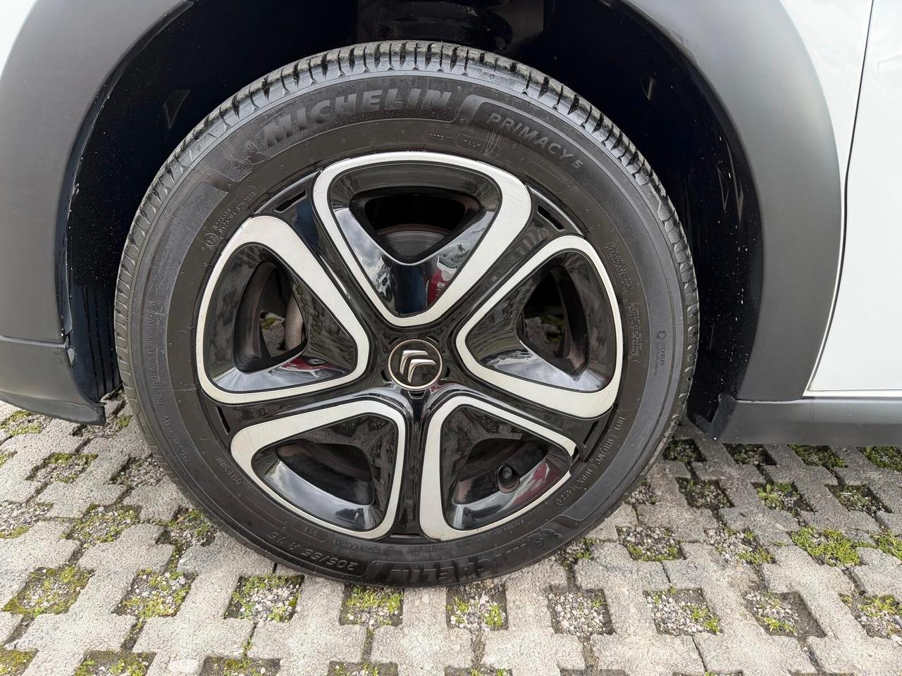 Citroen C3 1.2benz 82 Shine-2018