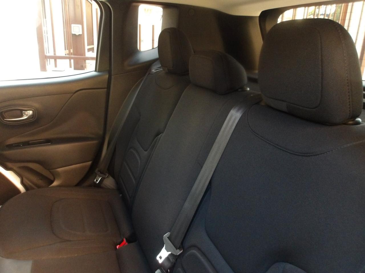 JEEP RENEGADE -CAMBIO AUT 4X4 PREZZO PROMO!