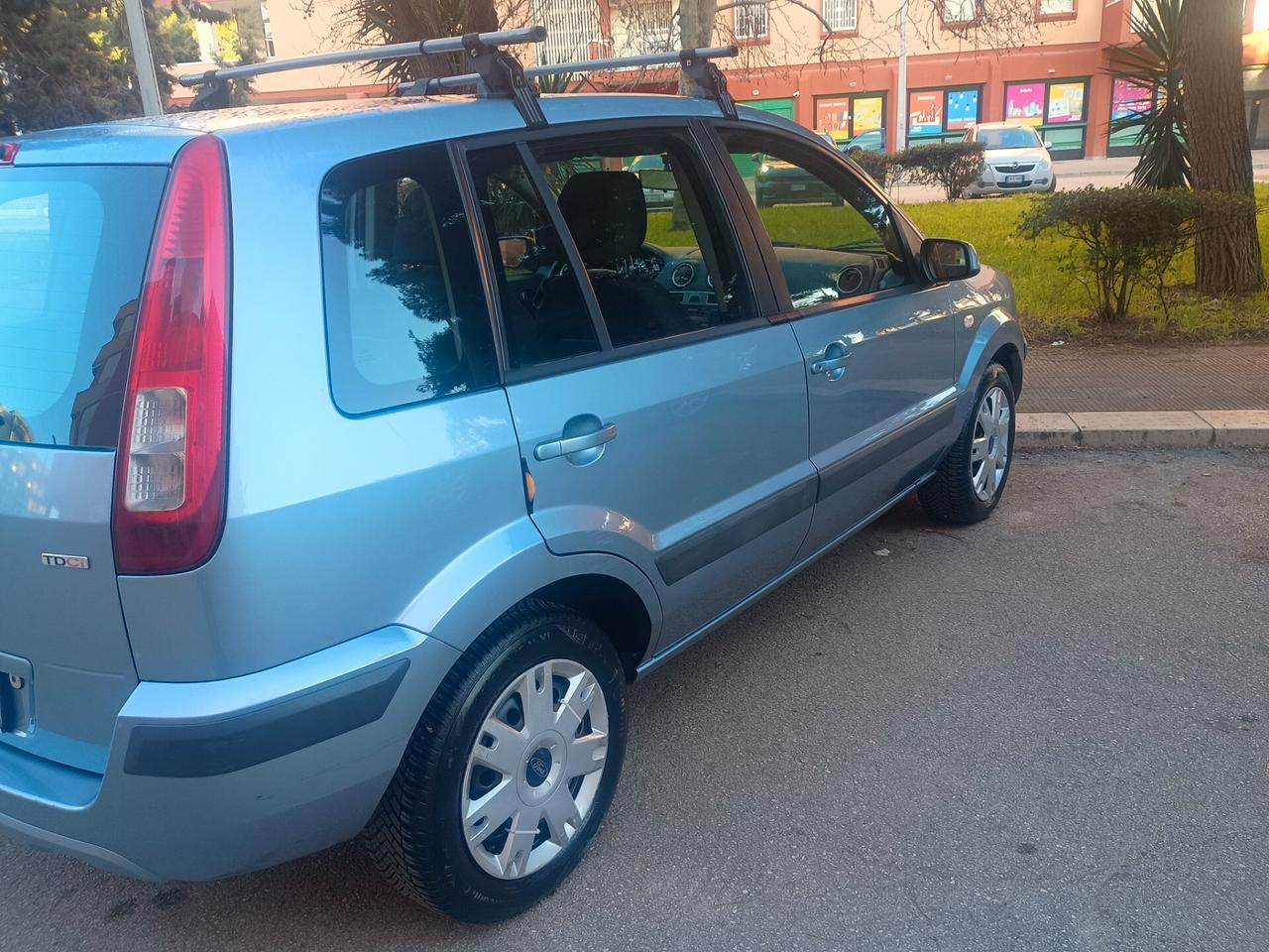 Ford Fusion 1.4 TDCi 5p. Collection