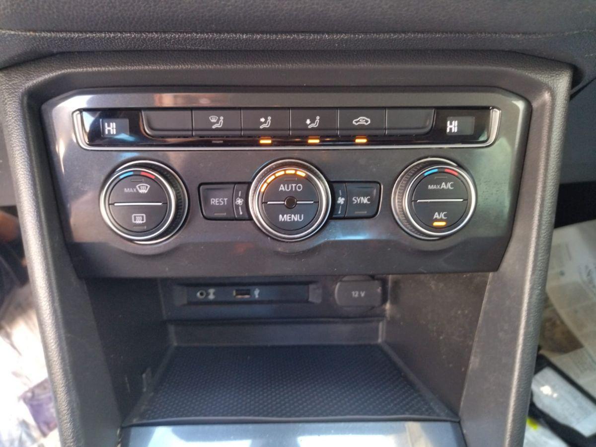 VOLKSWAGEN Tiguan 1.6 TDI Style - 2017