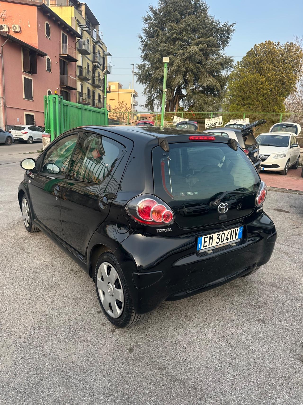 Toyota Aygo 1.0 12V VVT-i 5 porte Lounge MMT