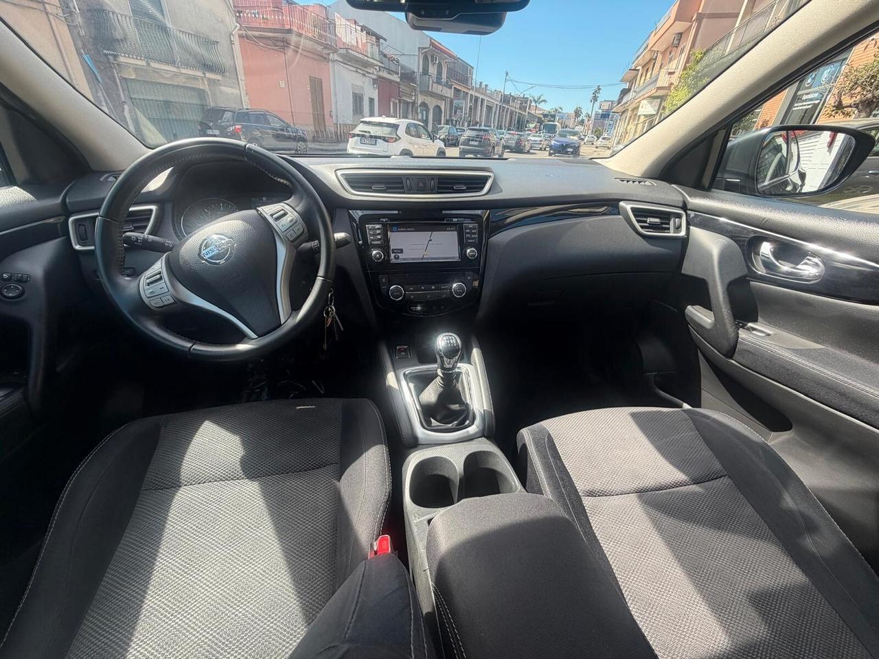 Nissan Qashqai 1.5 dCi DPF Tekna