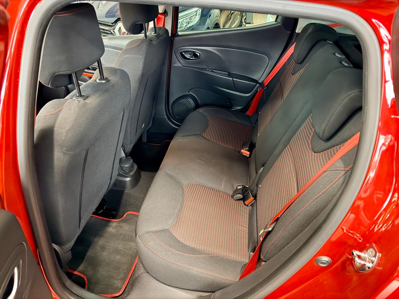 Renault Clio 1.600cc TB 200CV EDC R.S.