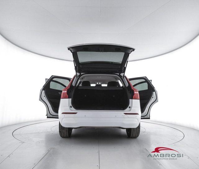 VOLVO XC60 B4 Geartronic Momentum Auto