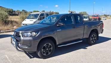 Toyota Hilux 2.4 D-4D 4WD 2 porte Extra Cab Comfort