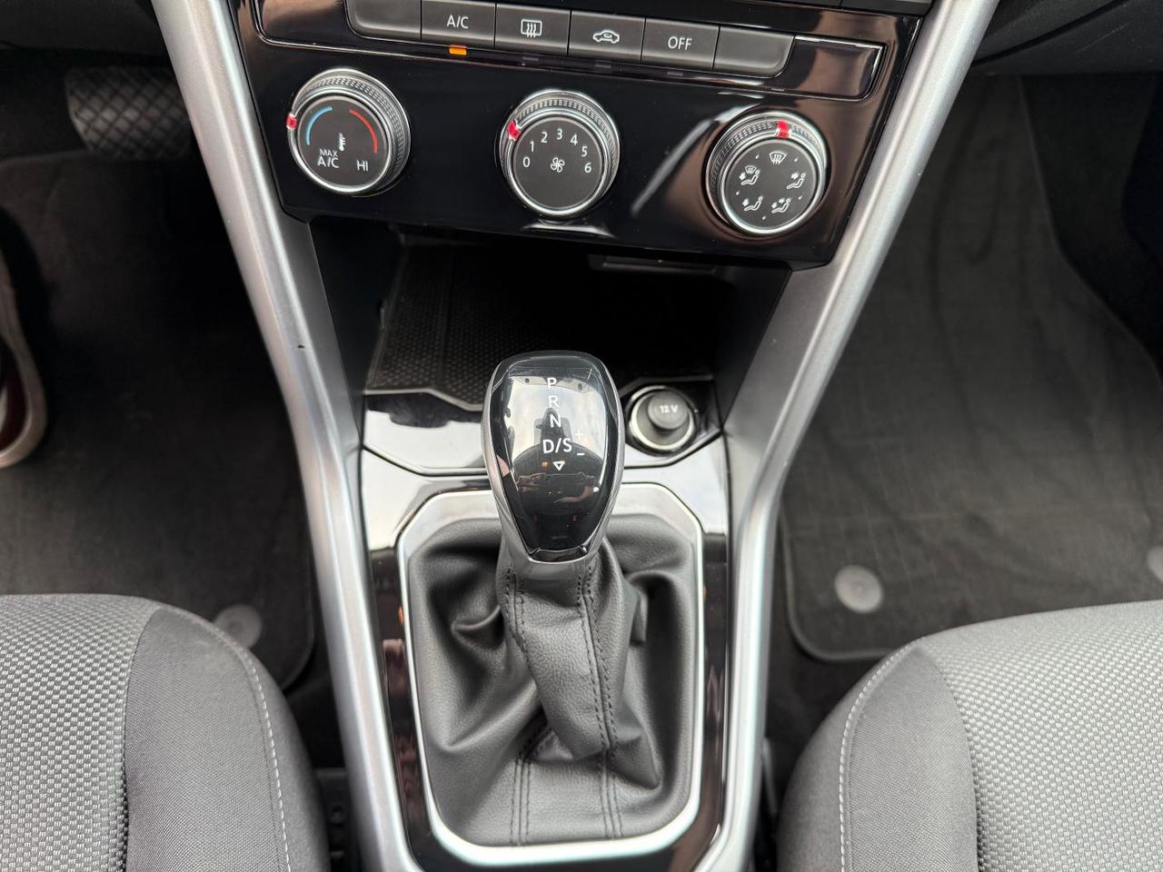 Volkswagen T-Roc 1.5 tsi Life dsg