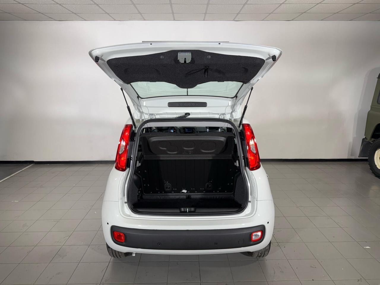 Fiat Panda 1.0 FireFly S&S Hybrid ADAS