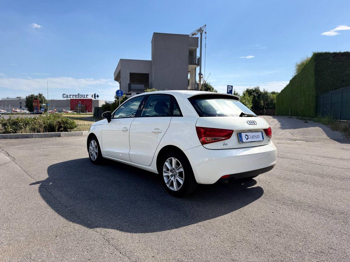Audi A1 1.6 tdi Ambition 90cv