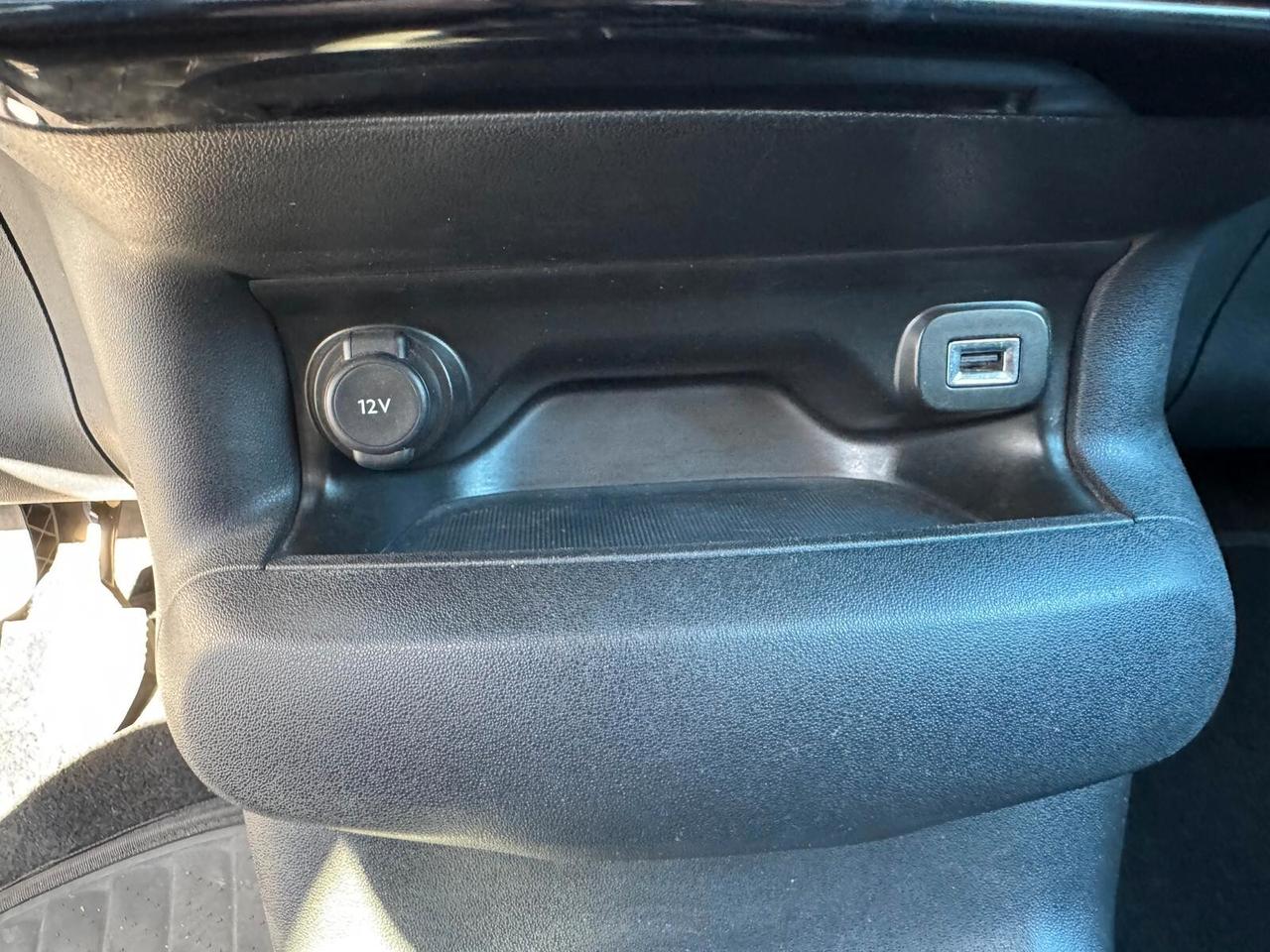 Citroen C4 Cactus Shine full optional