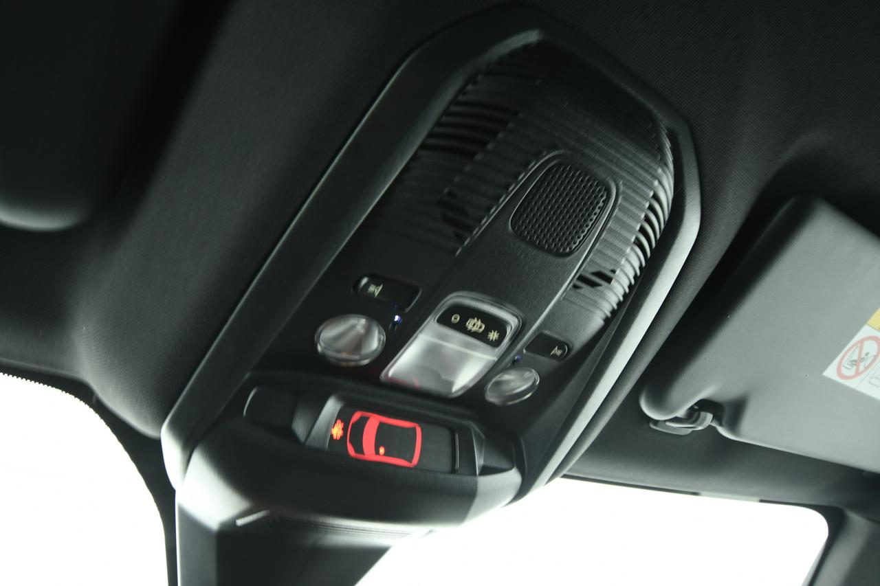 PEUGEOT 5008 1.5 bluehdi Allure Pack s&s 130cv eat8 7p.ti. CAMERA+APP CONNECT