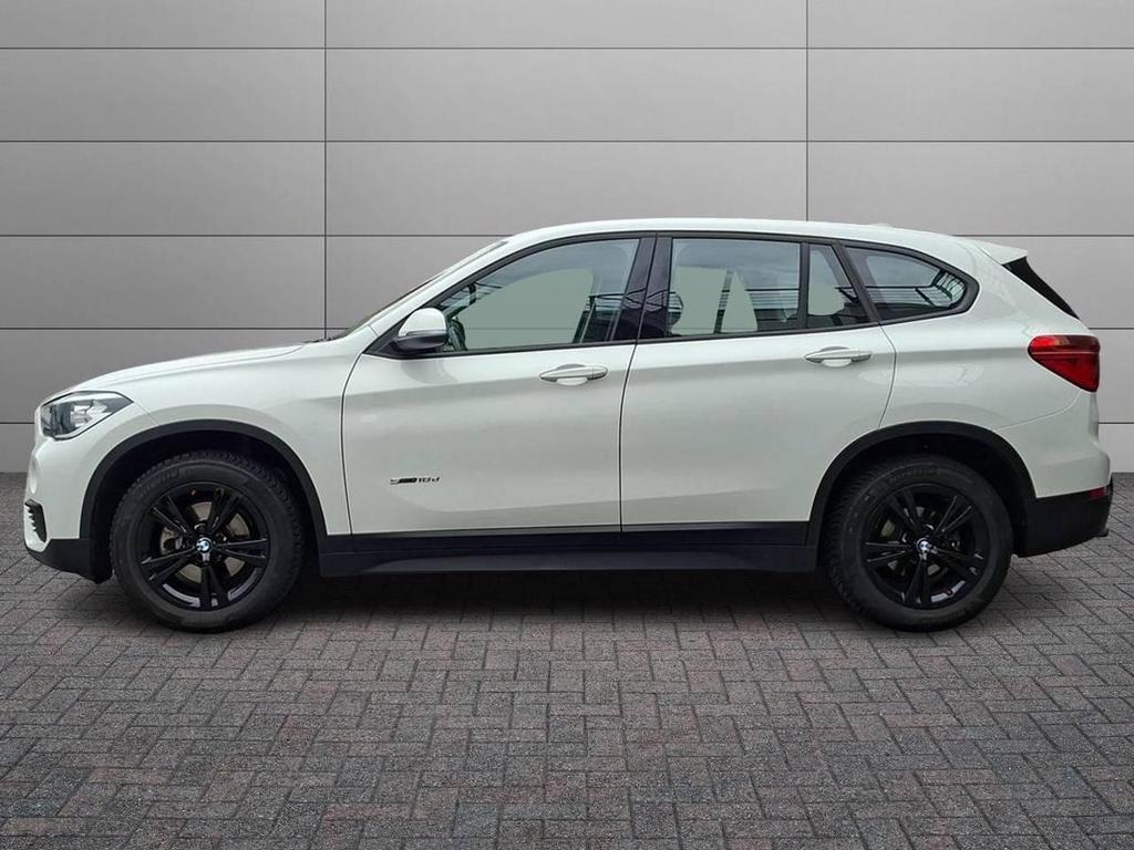 BMW X1 18 d xLine sDrive