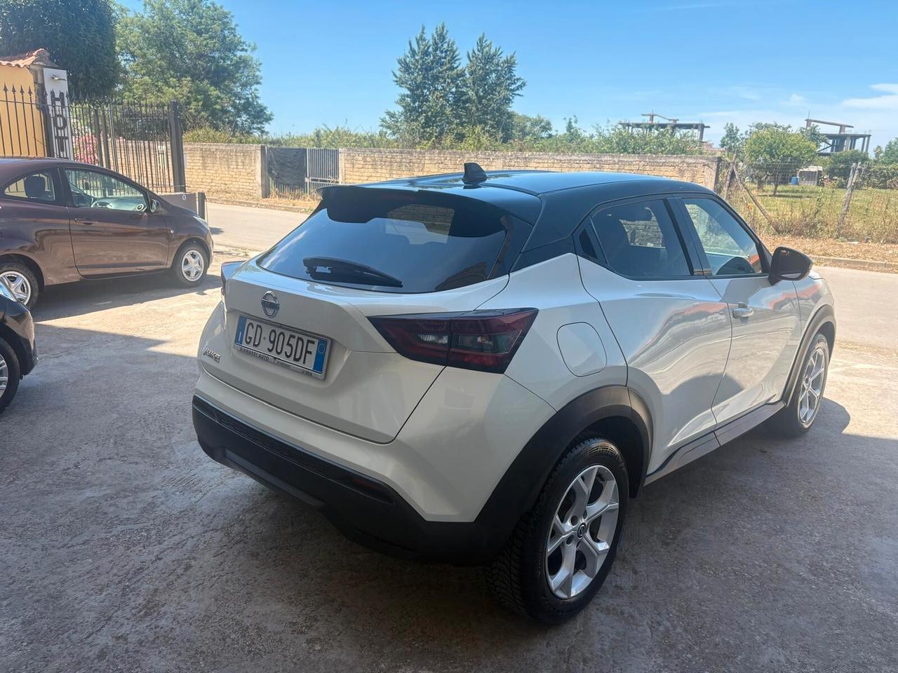 Nissan Juke 1.0 DIG-T 114 CV DCT Tekna