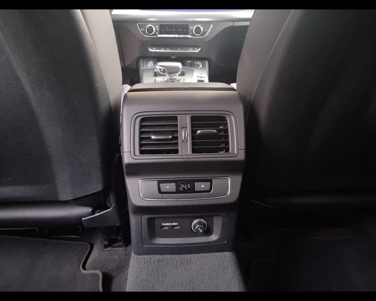 AUDI Q5 II 2020 - Q5 40 2.0 tdi mhev 12V S line Plus quattro s-tronic