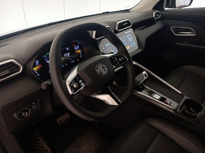 MG ZS HEV Hybrid HEV LUX Pebble black