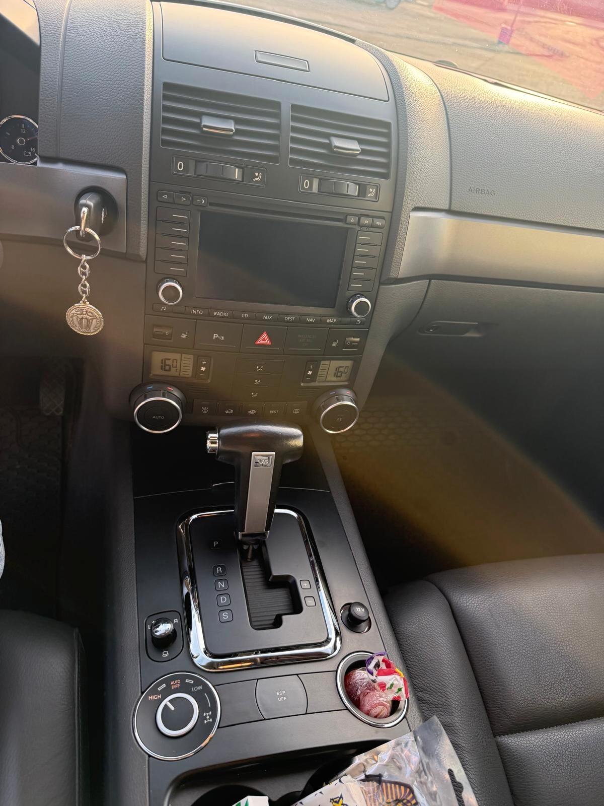 Volkswagen Touareg 3.0 V6 TDI DPF 2007