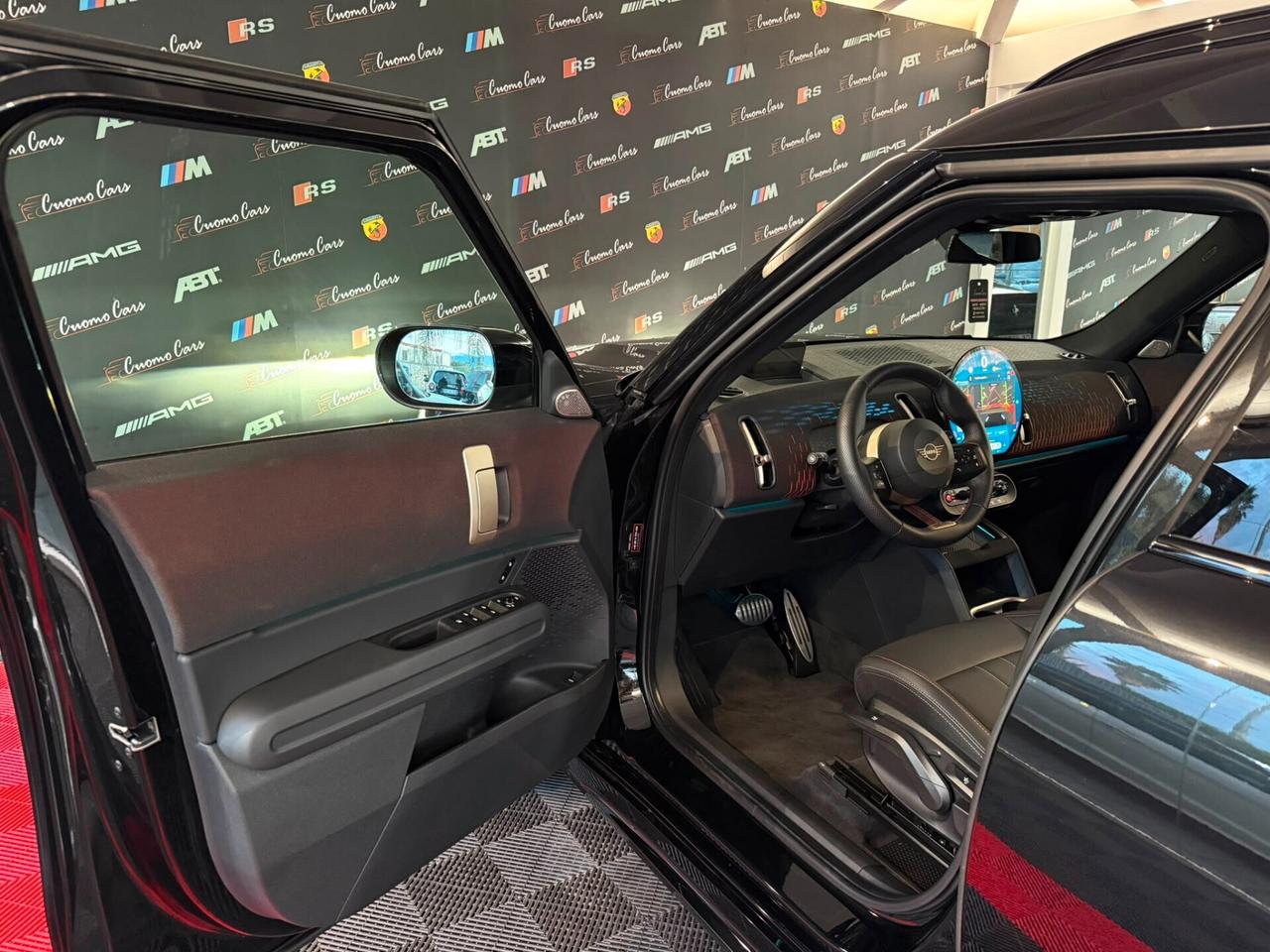 Mini John Cooper Works Countryman ALL4 JCW