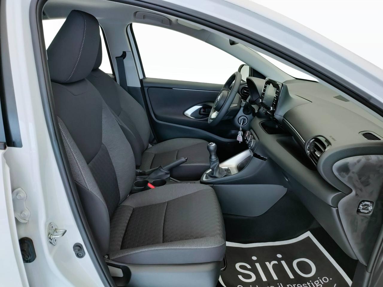 TOYOTA Yaris IV 2020 - Yaris 1.0 Active