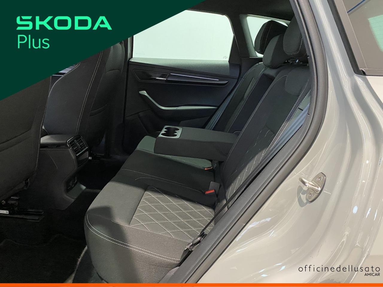 Skoda Karoq 1.5 tsi act sportline dsg