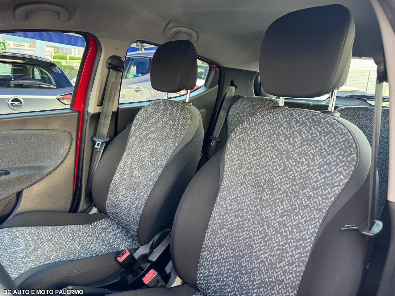 Lancia Ypsilon 1.0 Fire 69CV..Hybrid Ecochic.2022