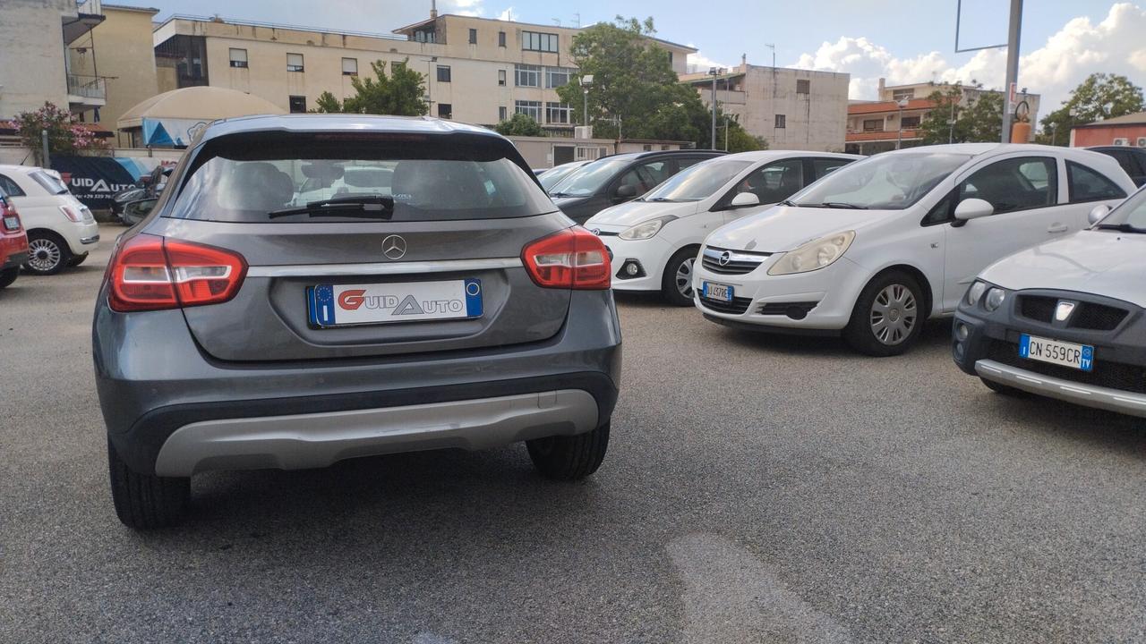 Mercedes-benz GLA 180 GLA 180 CDI Automatic Premium