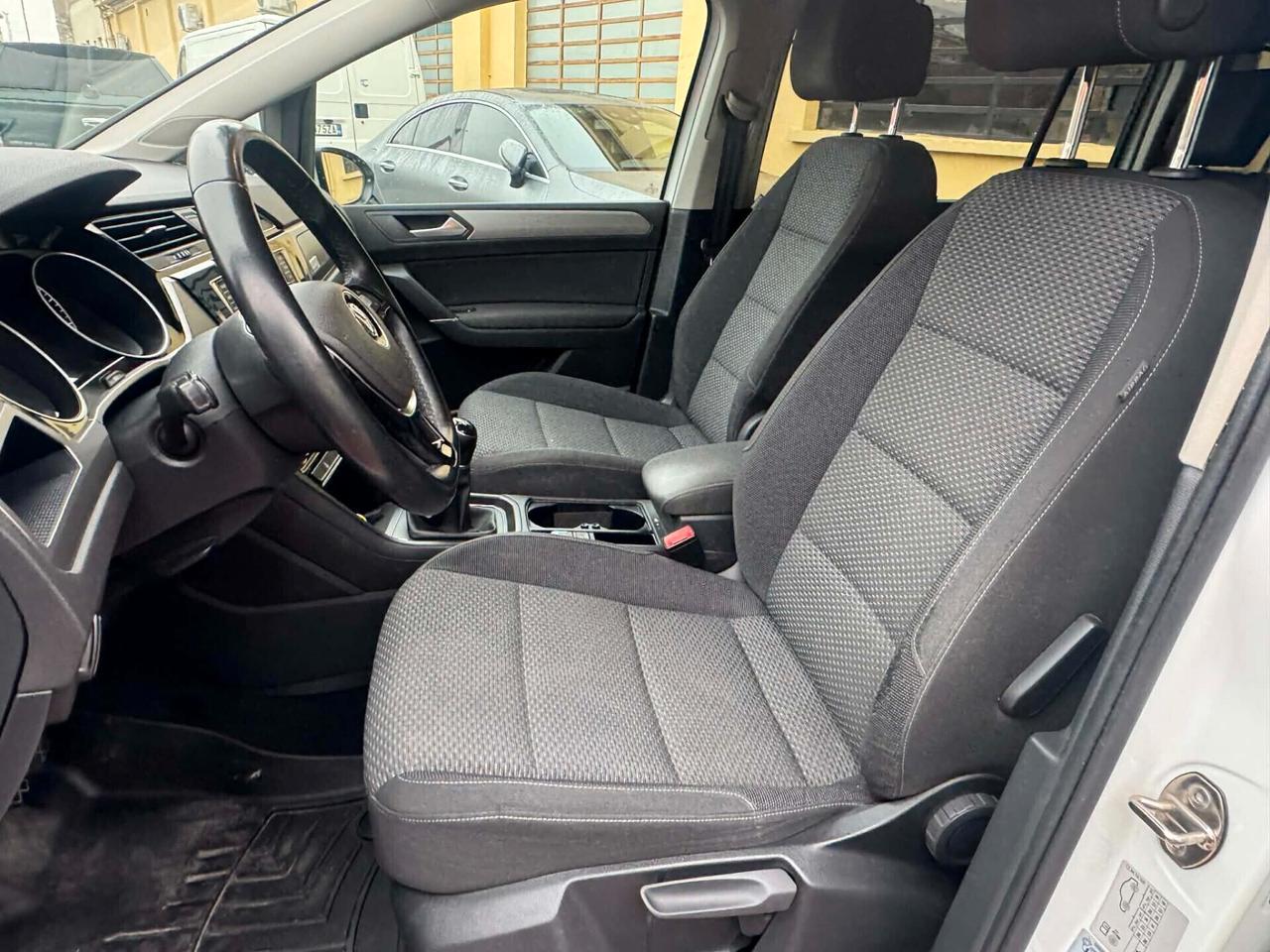 Volkswagen Touran Anno 2016 2.0 TDI