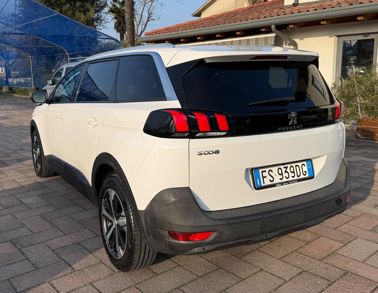 Peugeot 5008 BlueHDi 120 S&S EAT6 Business 7 posti