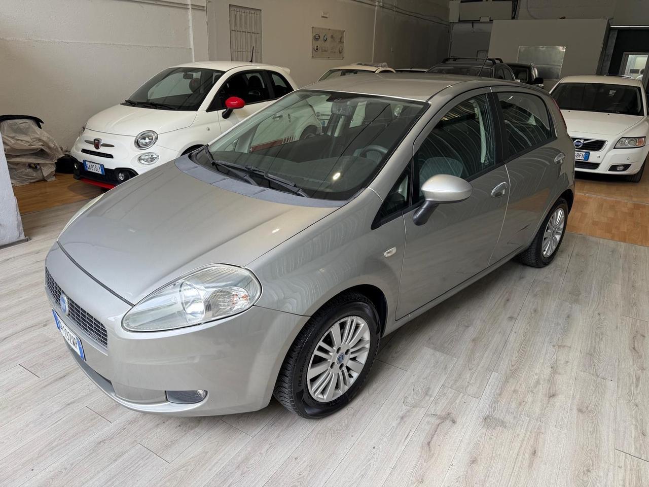 Fiat Grande Punto 1.4 Benzina X Neopatentati