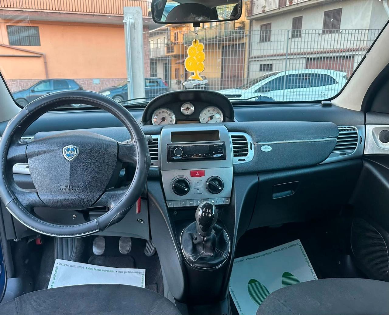Lancia Ypsilon 1.3 MJT 75CV Platino